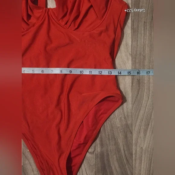 PRETTY LITTLE THING  Size10. - Picture 8 of 13